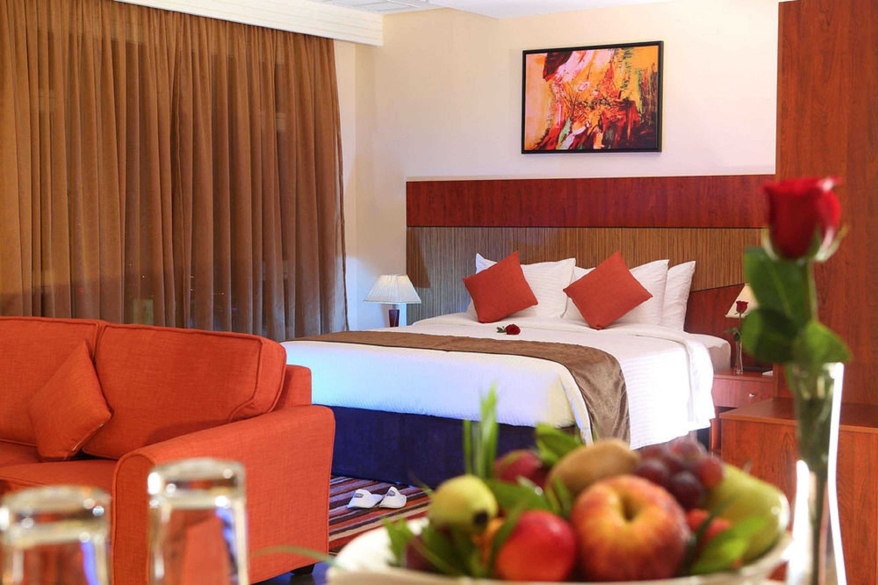 เบสต์ เวสเทิร์น พลัส ซัลมิยา Hotel Kuwait City ภายนอก รูปภาพ