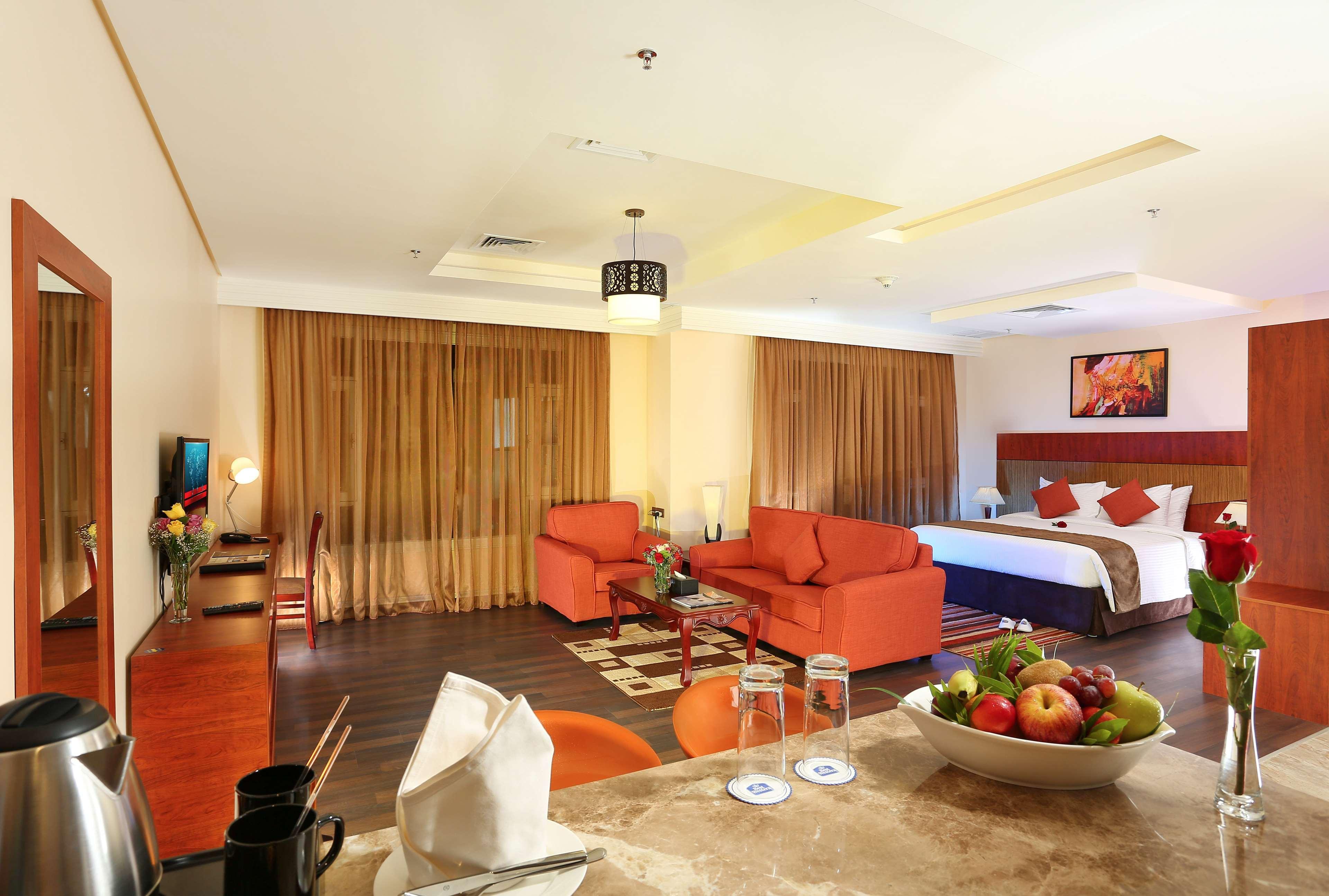 เบสต์ เวสเทิร์น พลัส ซัลมิยา Hotel Kuwait City ภายนอก รูปภาพ
