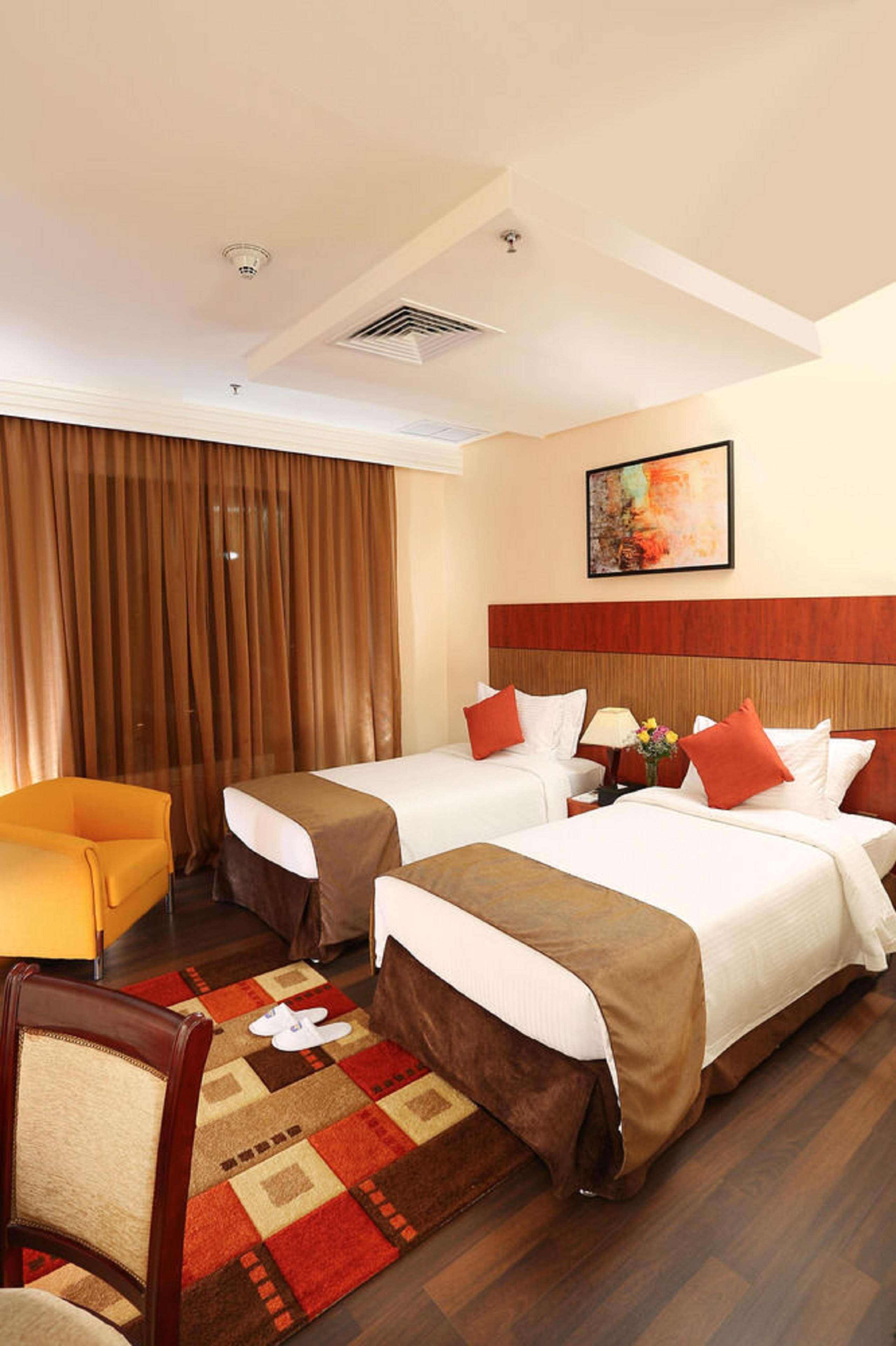 เบสต์ เวสเทิร์น พลัส ซัลมิยา Hotel Kuwait City ภายนอก รูปภาพ