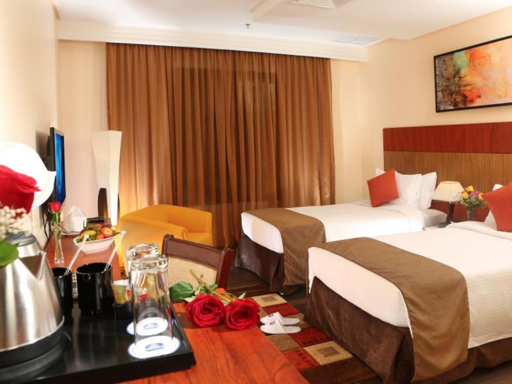 เบสต์ เวสเทิร์น พลัส ซัลมิยา Hotel Kuwait City ภายนอก รูปภาพ