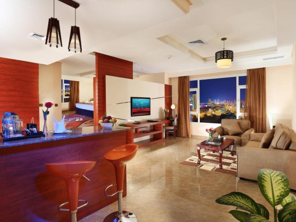 เบสต์ เวสเทิร์น พลัส ซัลมิยา Hotel Kuwait City ภายนอก รูปภาพ